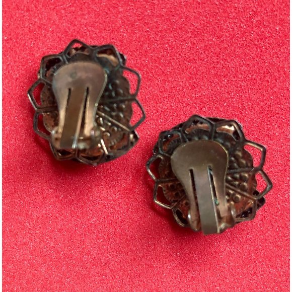 Vintage Copper and Black Lucite Clip-On Earrings - Picture 3 of 4